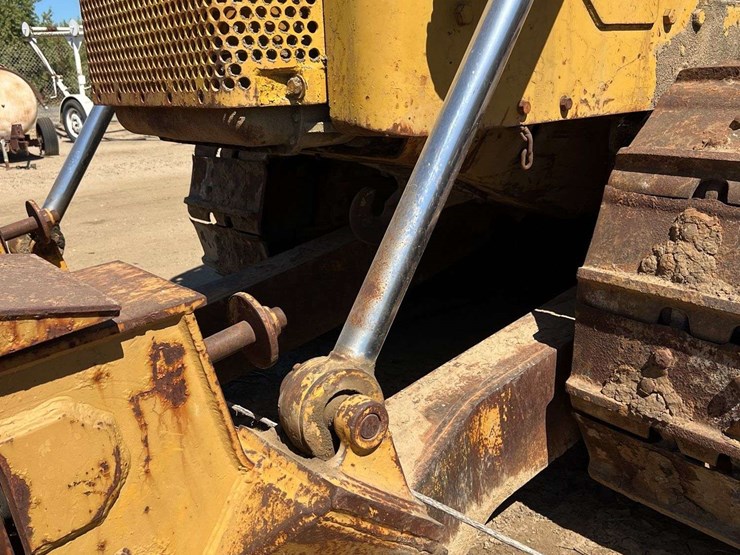 caterpillar-d9g-image-80