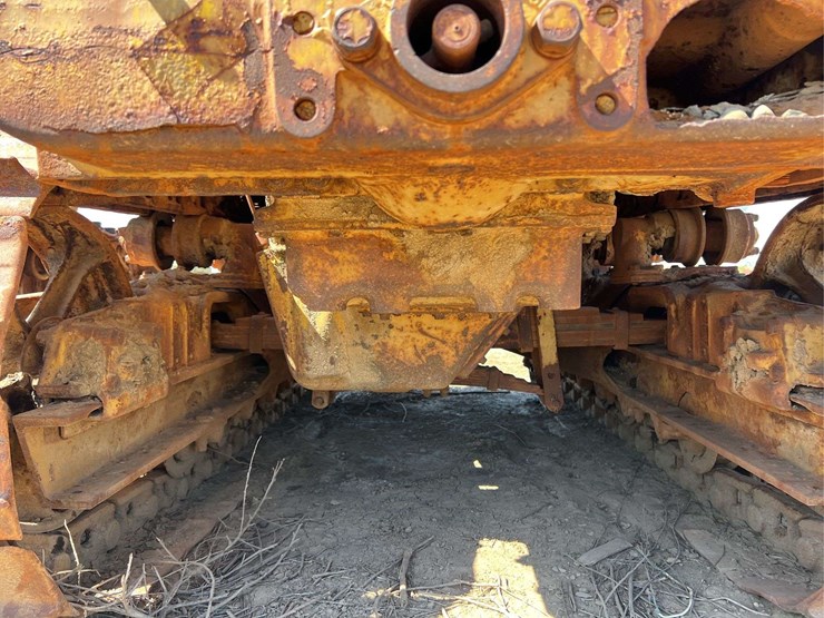 caterpillar-rd6-image-39