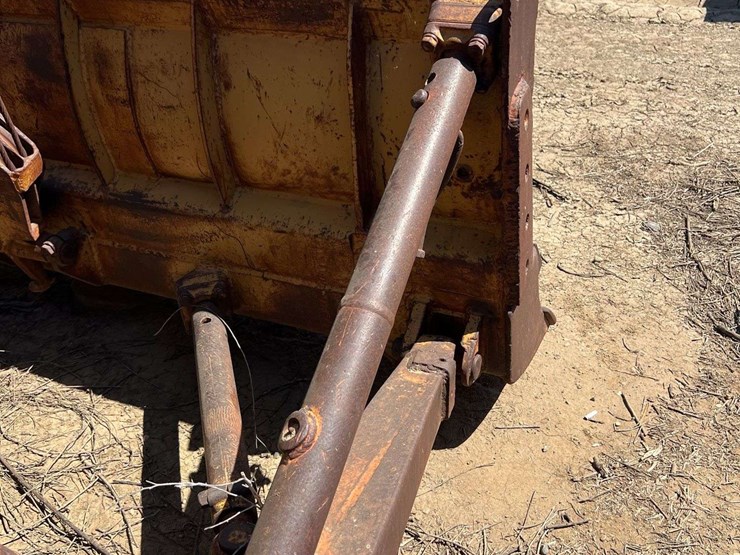 caterpillar-d6-image-120