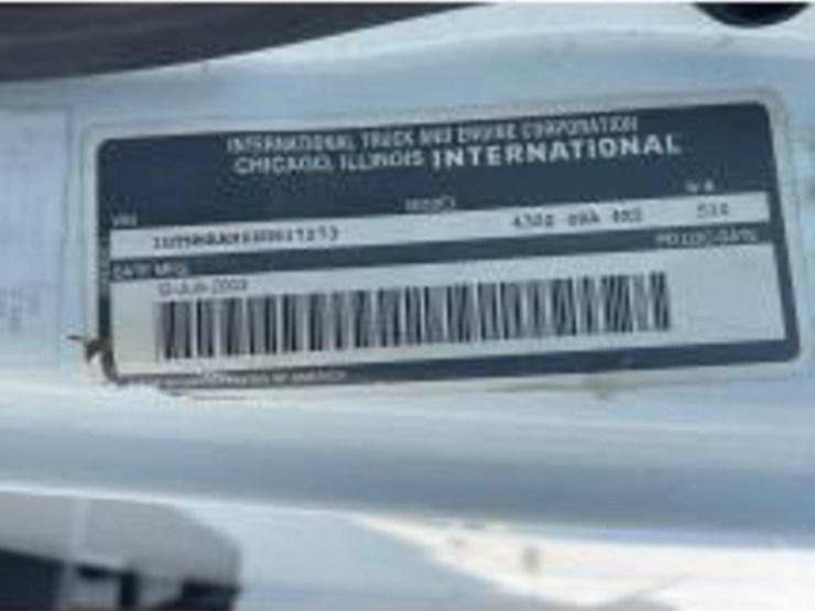 2004-international-durastar-4300-image-5