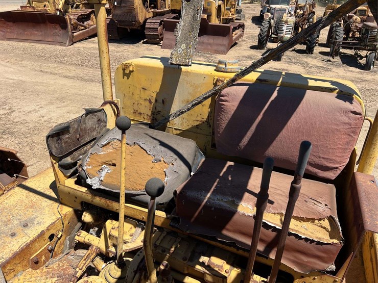 caterpillar-d8-image-29