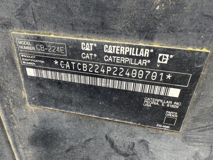2005-caterpillar-cb-224e-image-12
