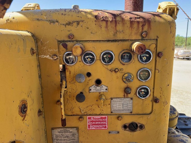 caterpillar-d9g-image-16