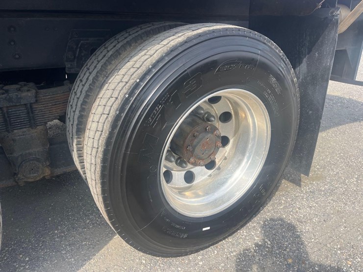 2006-chevrolet-t8500-image-20