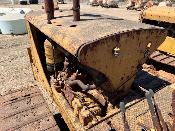 caterpillar-d8-image-18