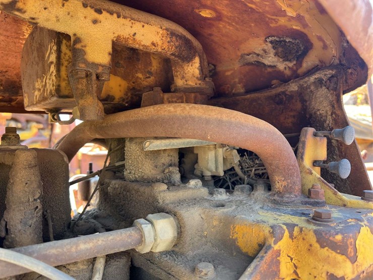caterpillar-d6-image-35