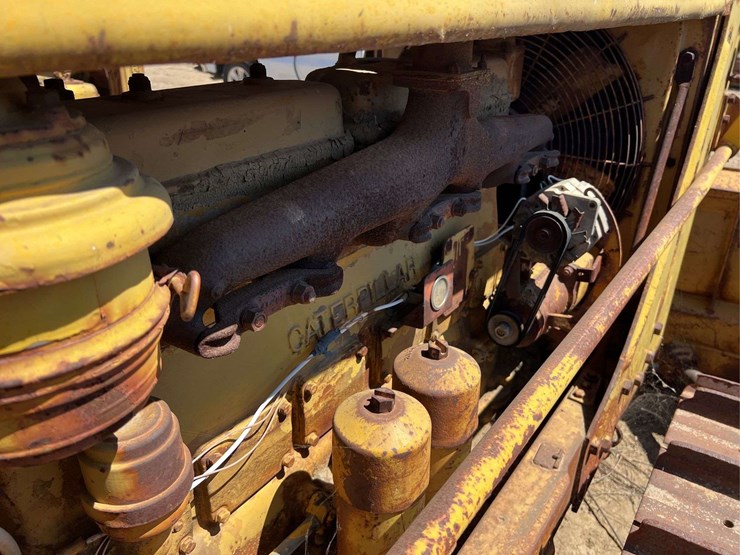 caterpillar-d6-image-40