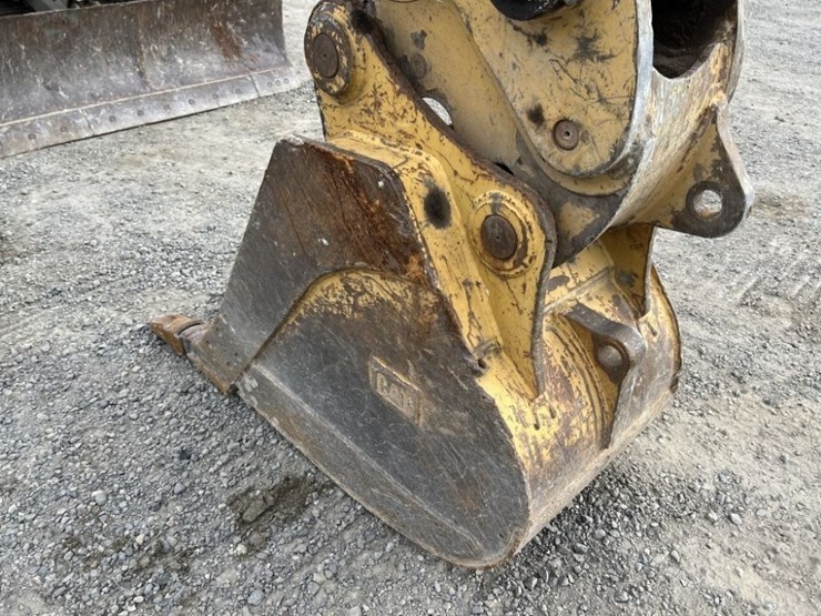 2013-caterpillar-312e-image-11