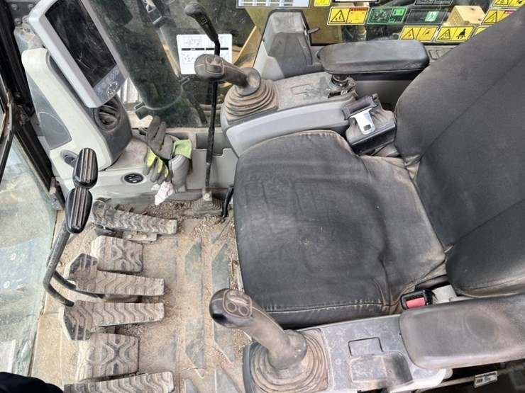 2013-caterpillar-312e-image-42