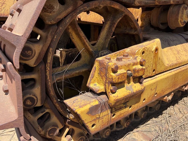 caterpillar-d8-image-71