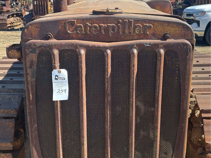 caterpillar-d4-image-11