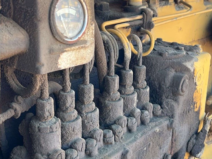 caterpillar-d6-image-44