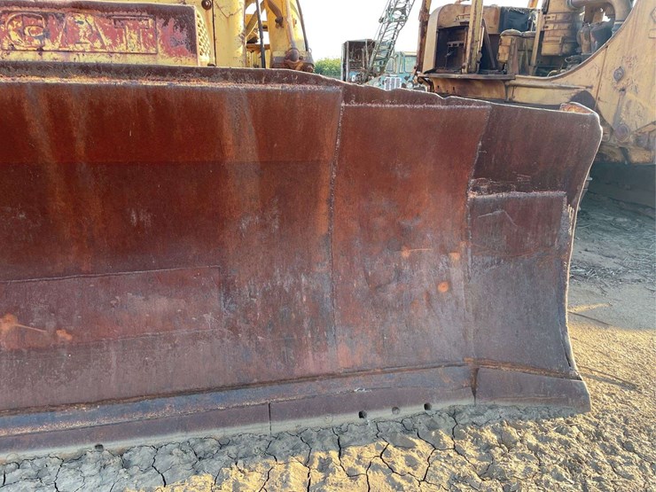 caterpillar-d9g-image-10