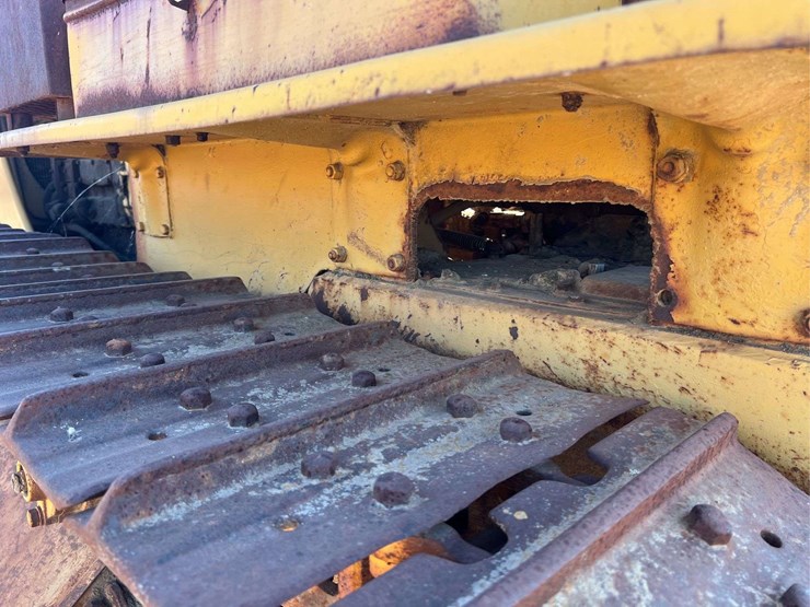 caterpillar-d6-image-78