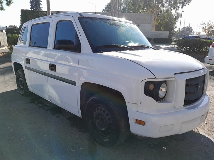 lot#---2012-vpg-mv-1-handicap-van-image-1
