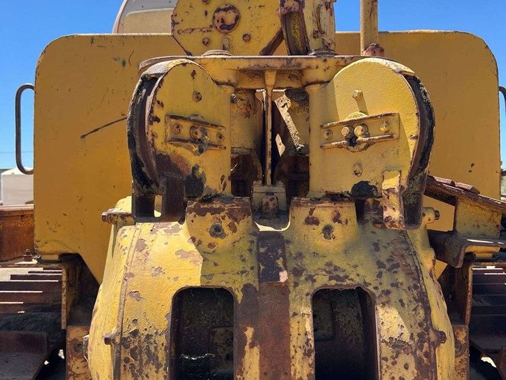 caterpillar-d8-image-98