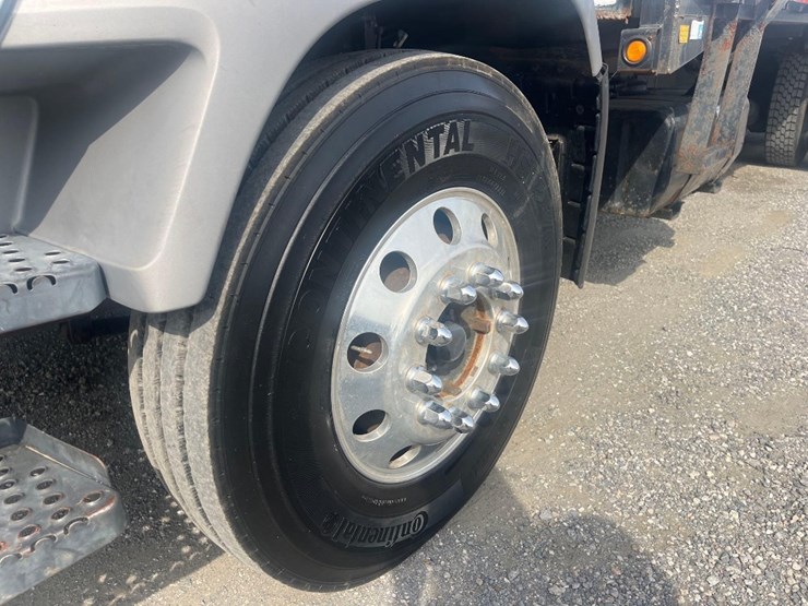 2006-chevrolet-t8500-image-18