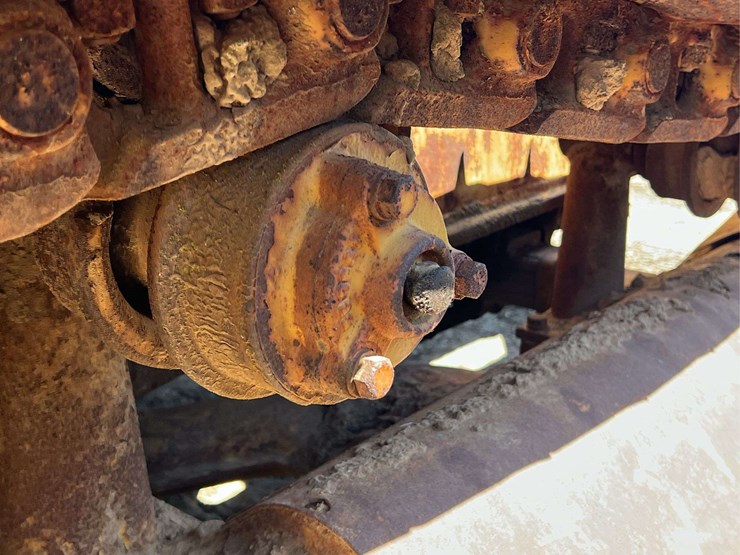 caterpillar-d6-image-107