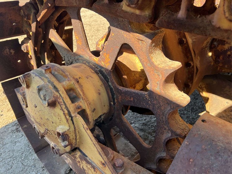 caterpillar-d4-image-95