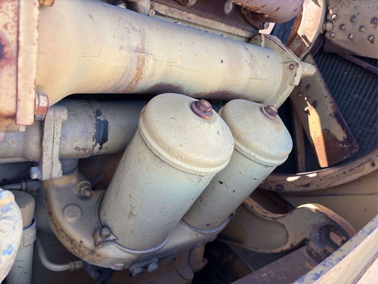 caterpillar-d9-image-19