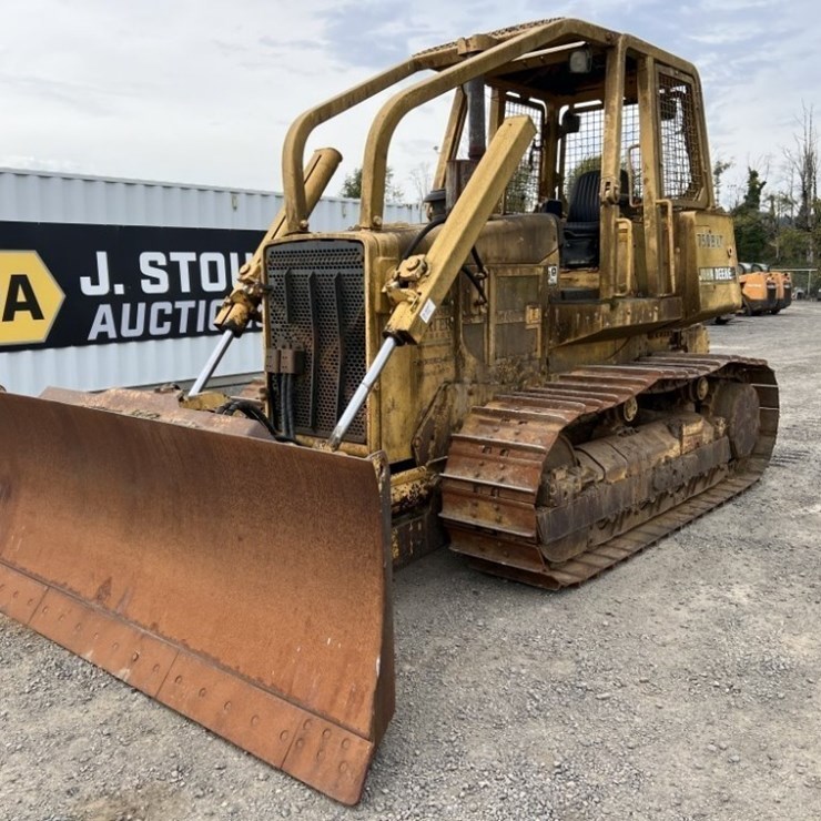 1993 DEERE 750B