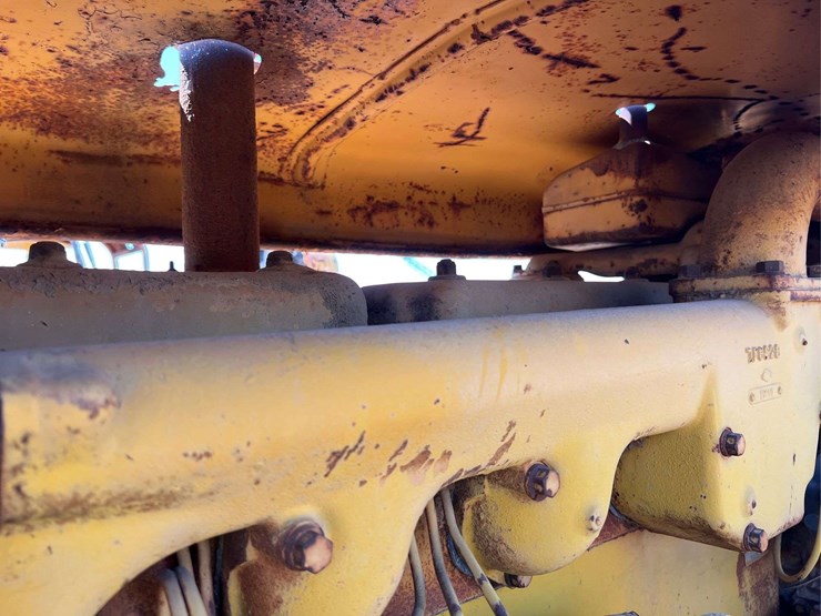 caterpillar-d6-image-59