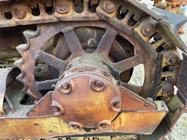 caterpillar-d4-image-27