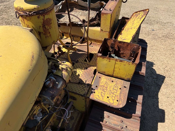 caterpillar-d6-image-18