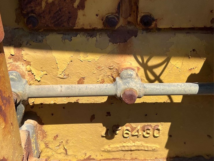 caterpillar-d6-image-117