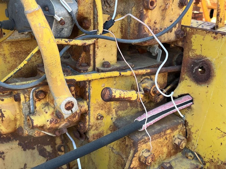 caterpillar-d6-image-66