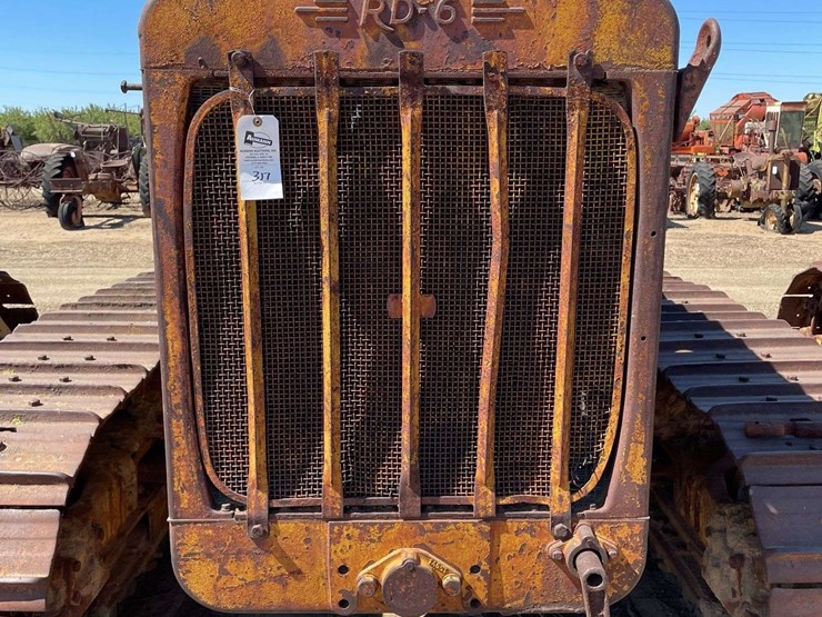 caterpillar-rd6-image-12