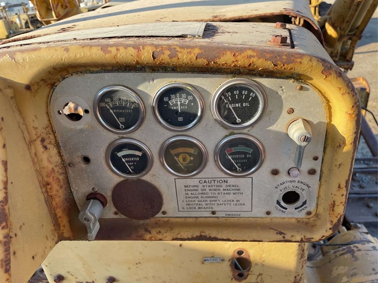 caterpillar-d9g-image-42