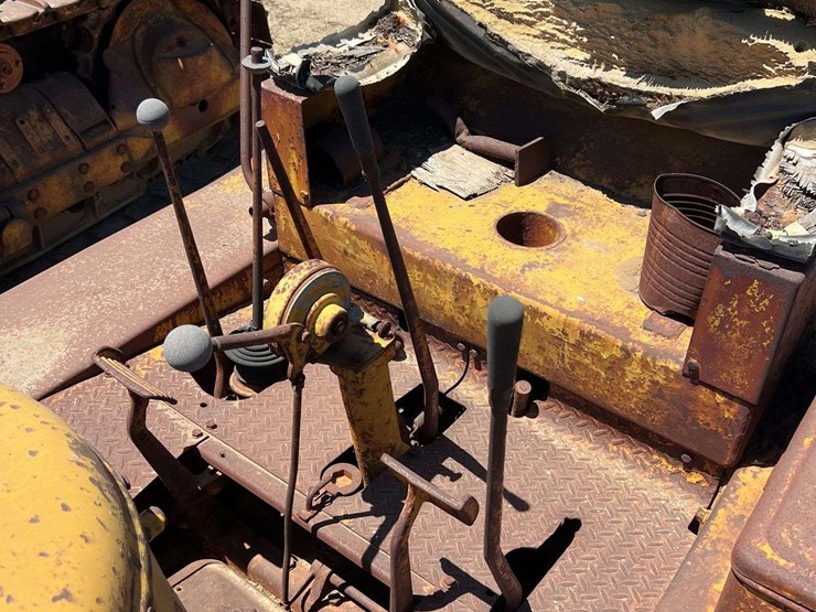 caterpillar-d6-image-7