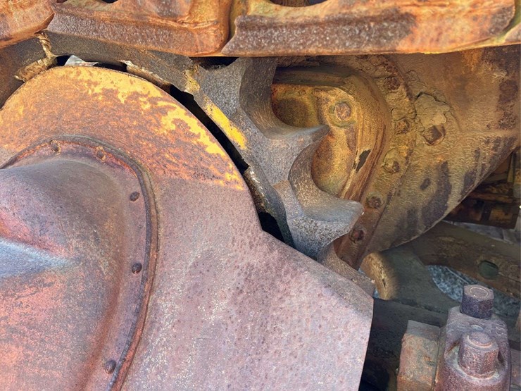 caterpillar-d8-image-97