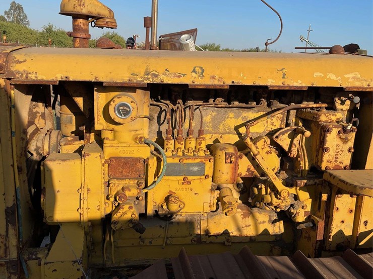 caterpillar-d4-image-26