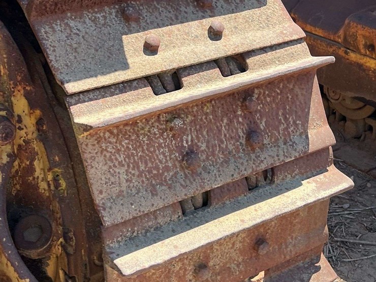 caterpillar-d6-image-102