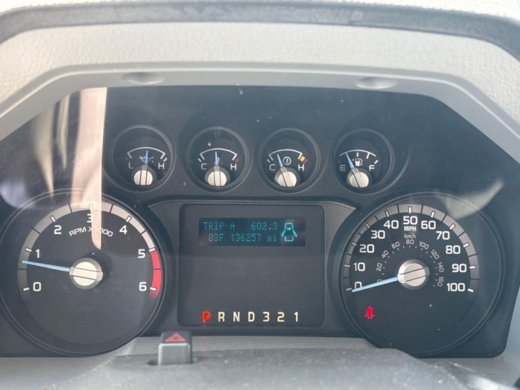 2011-ford-f550-image-6