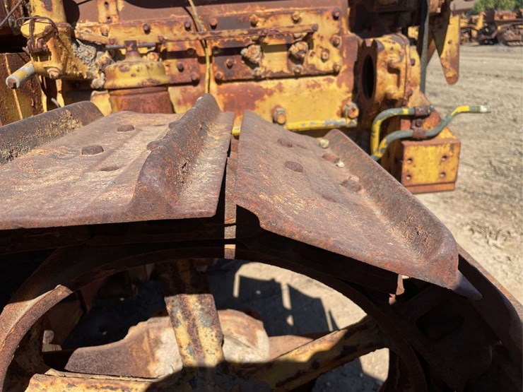 caterpillar-d4-image-17