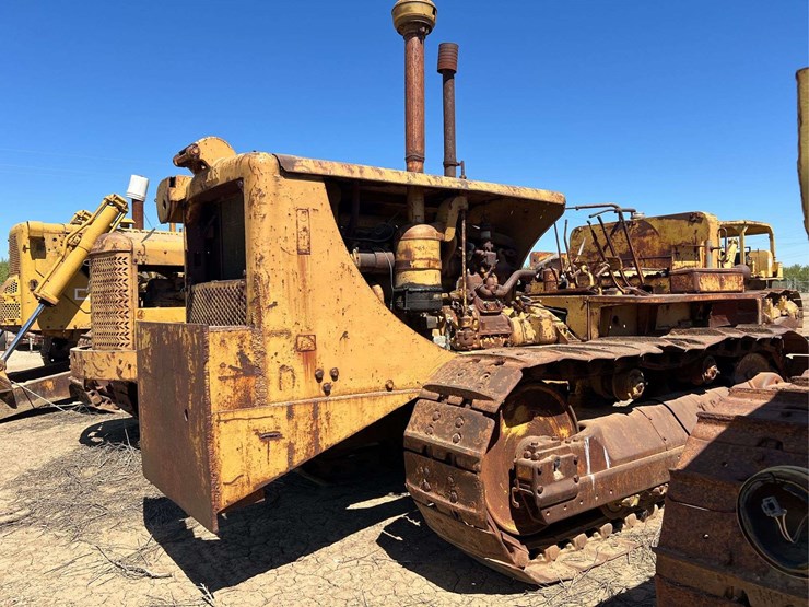 caterpillar-d8-image-2
