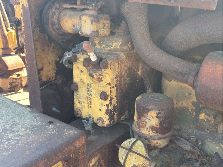 caterpillar-d4-image-18