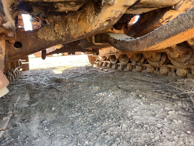 caterpillar-rd6-image-17