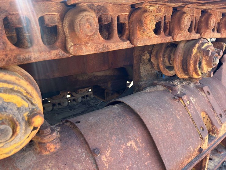 caterpillar-rd6-image-51