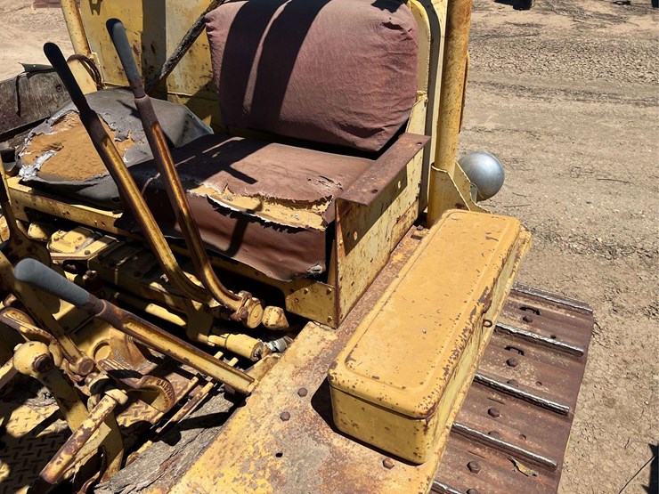 caterpillar-d8-image-30