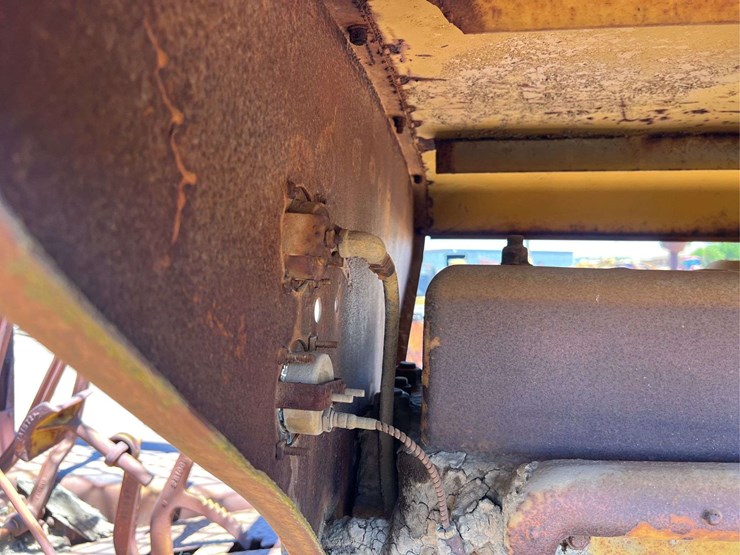 caterpillar-d8-image-111