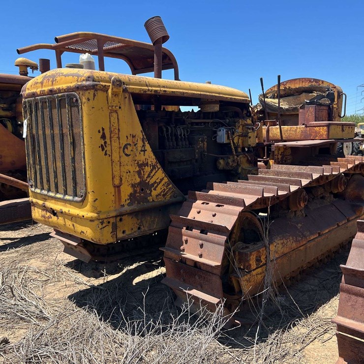CATERPILLAR D6