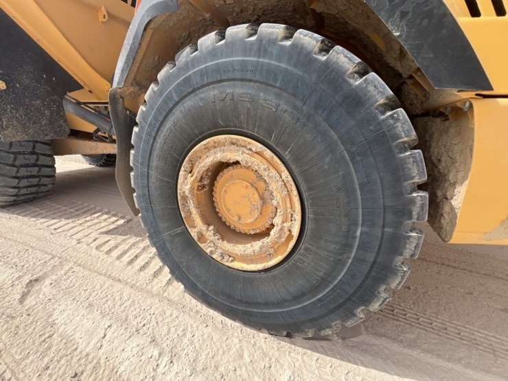 2020-volvo-a60h-image-33