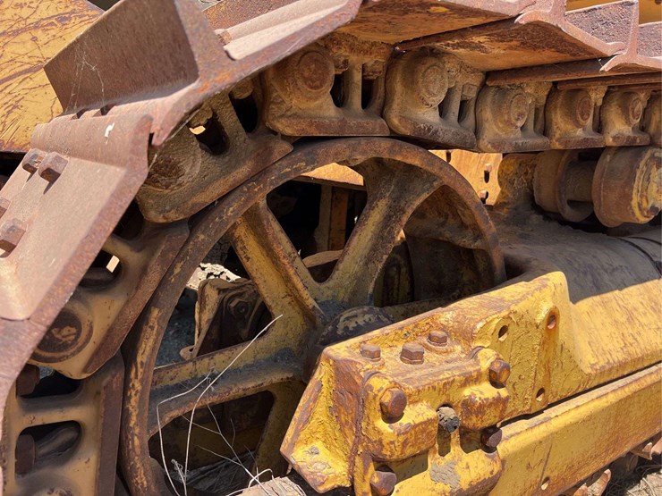 caterpillar-d8-image-70