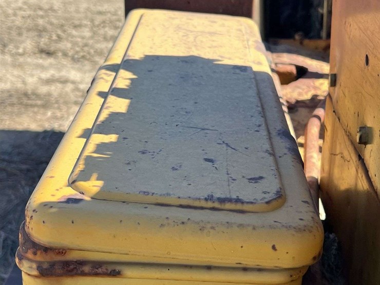 caterpillar-d6-image-32