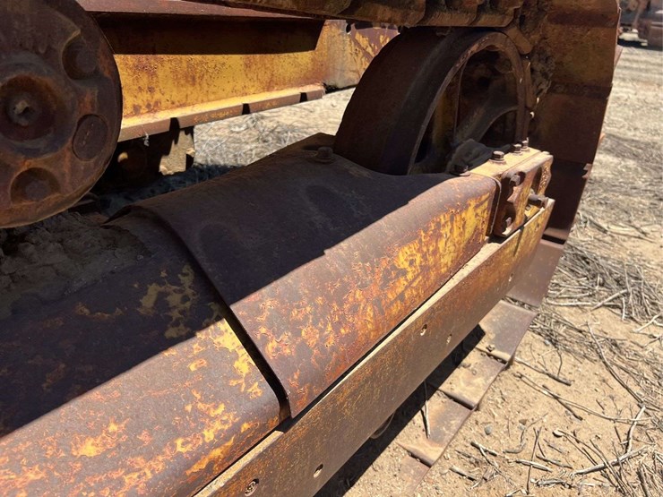 caterpillar-d6-image-64
