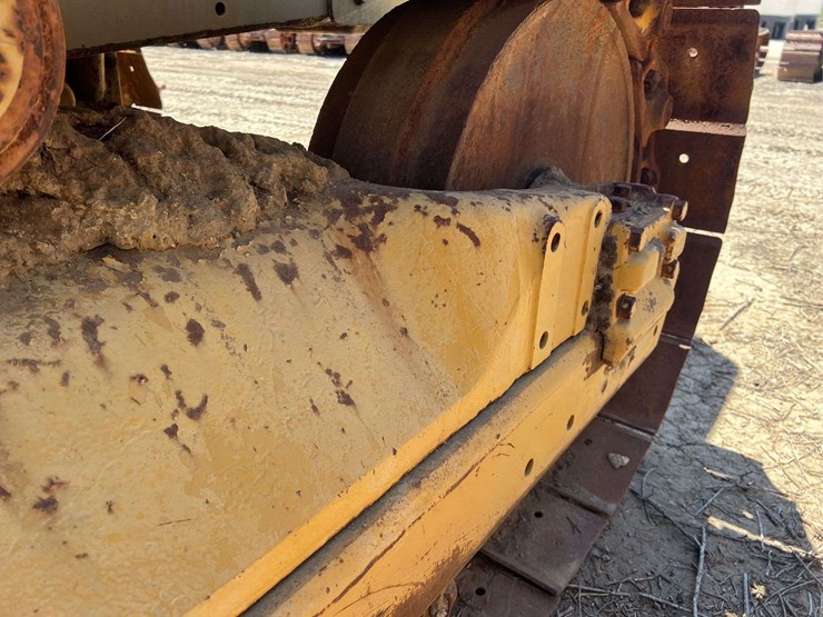 caterpillar-d8-image-103
